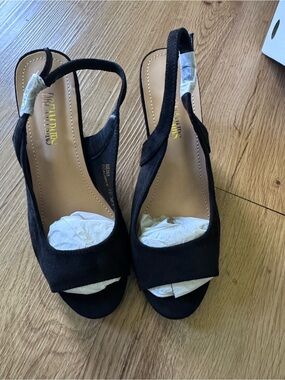 Dream Pairs Black Slingback Peep-Toe Heels